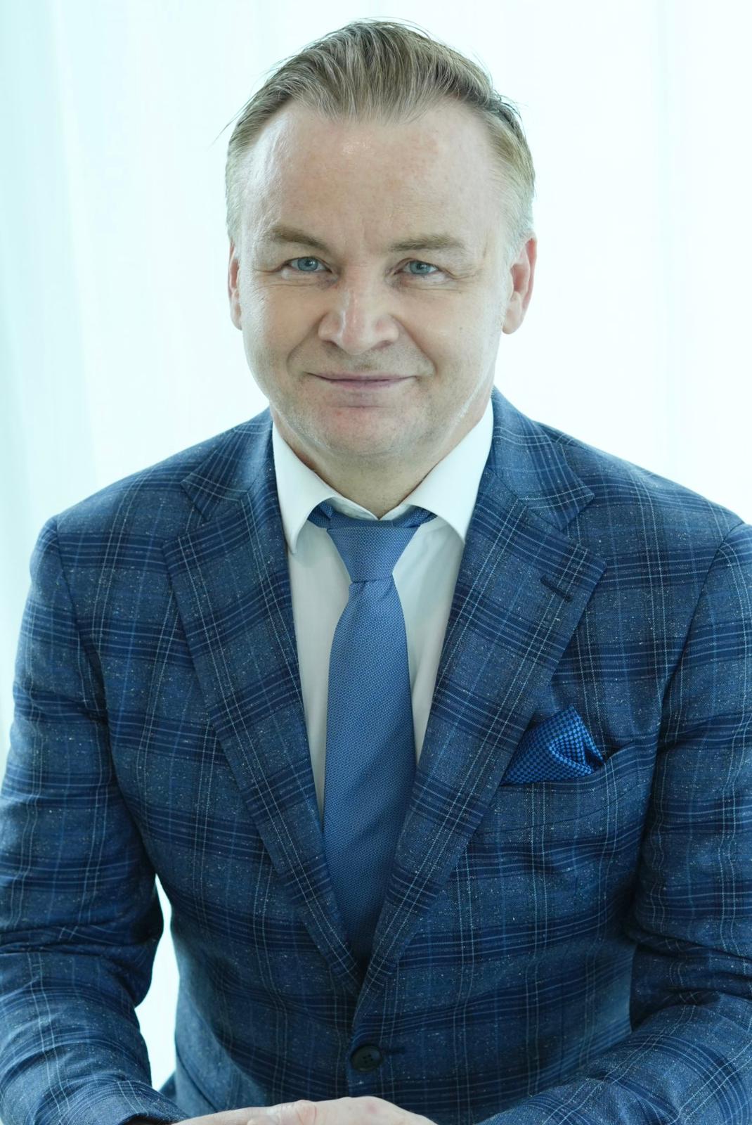 Dr. Pawel Zwolak, MD, PhD